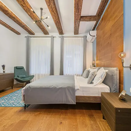 Poarta Schei 18 Apartamento