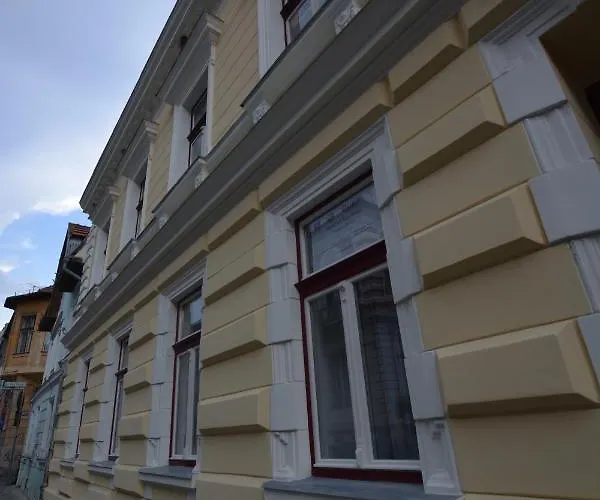 Poarta Schei 18 Apartment *